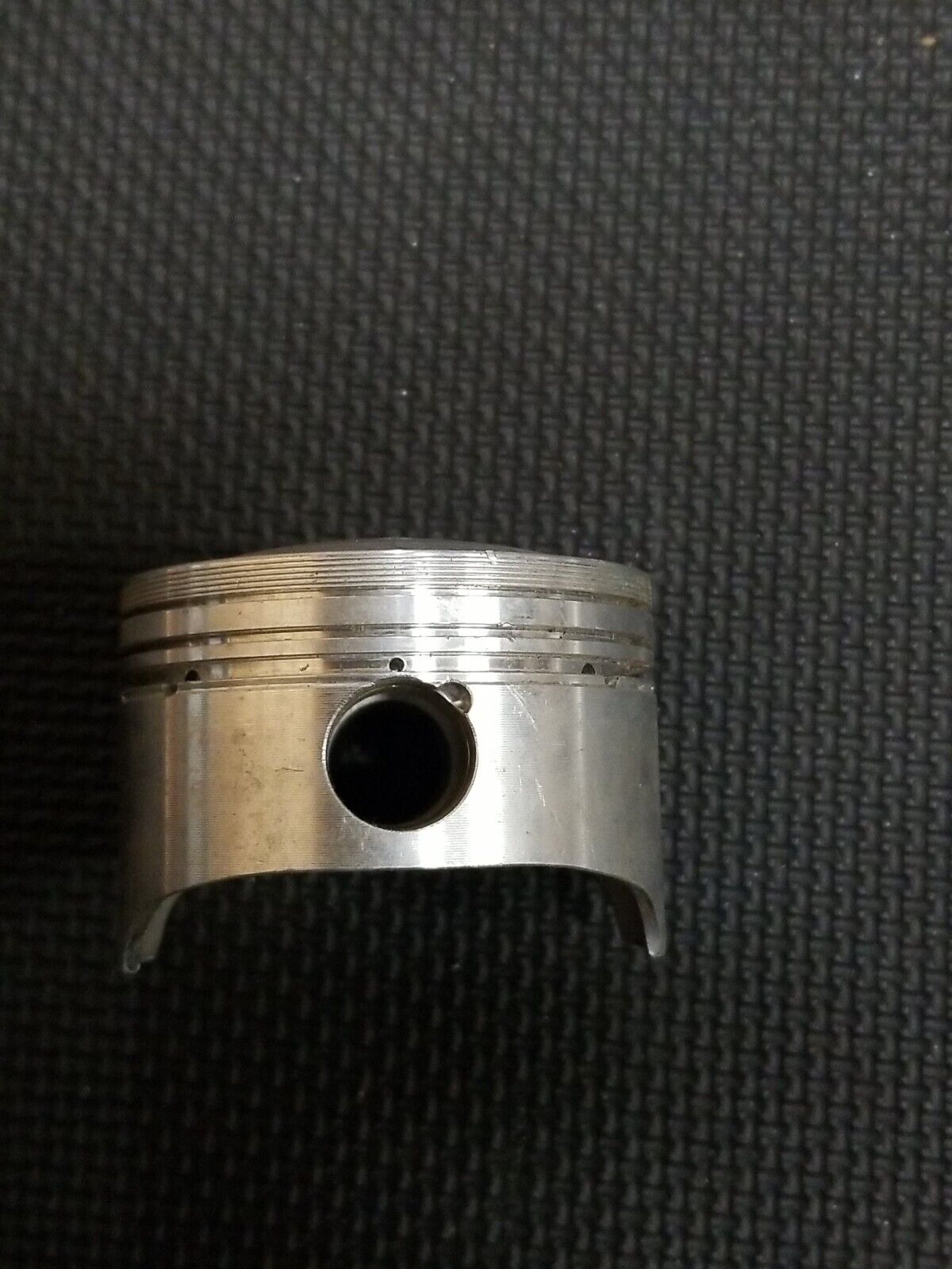 NOS Wiseco Piston 4382M06600 Suzuki