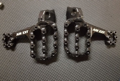 Fastway Pro Moto BIllet Air EXT Foot Pegs Black 22-EXT-002BKS Honda Africa Twin